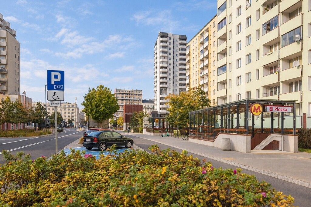 Warszawa · ul. Płocka — 18