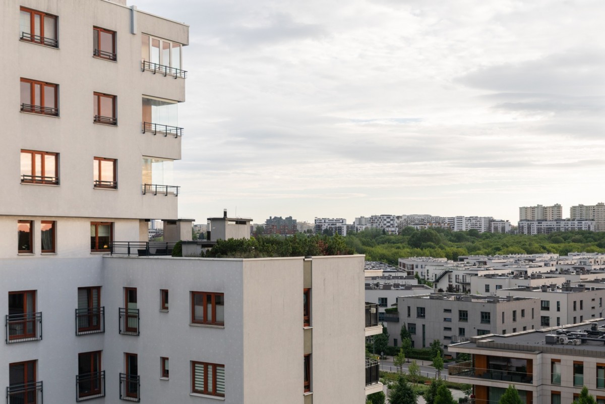 Warszawa · ul. Pory — 10