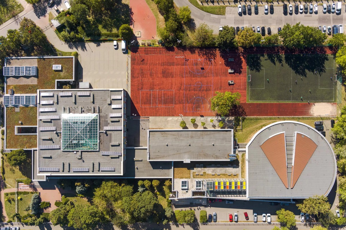 Warszawa · ul. Oliwska — 21