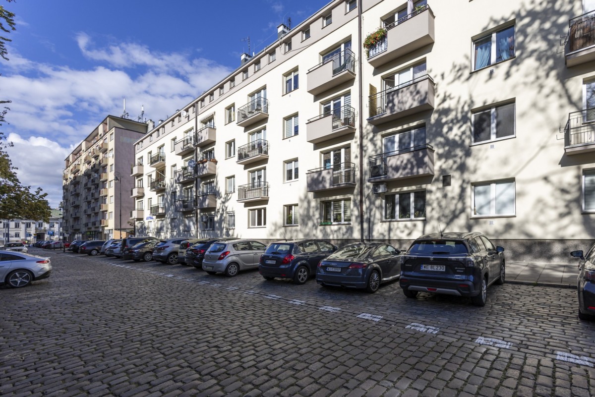 Warszawa · ul. Orla — 3