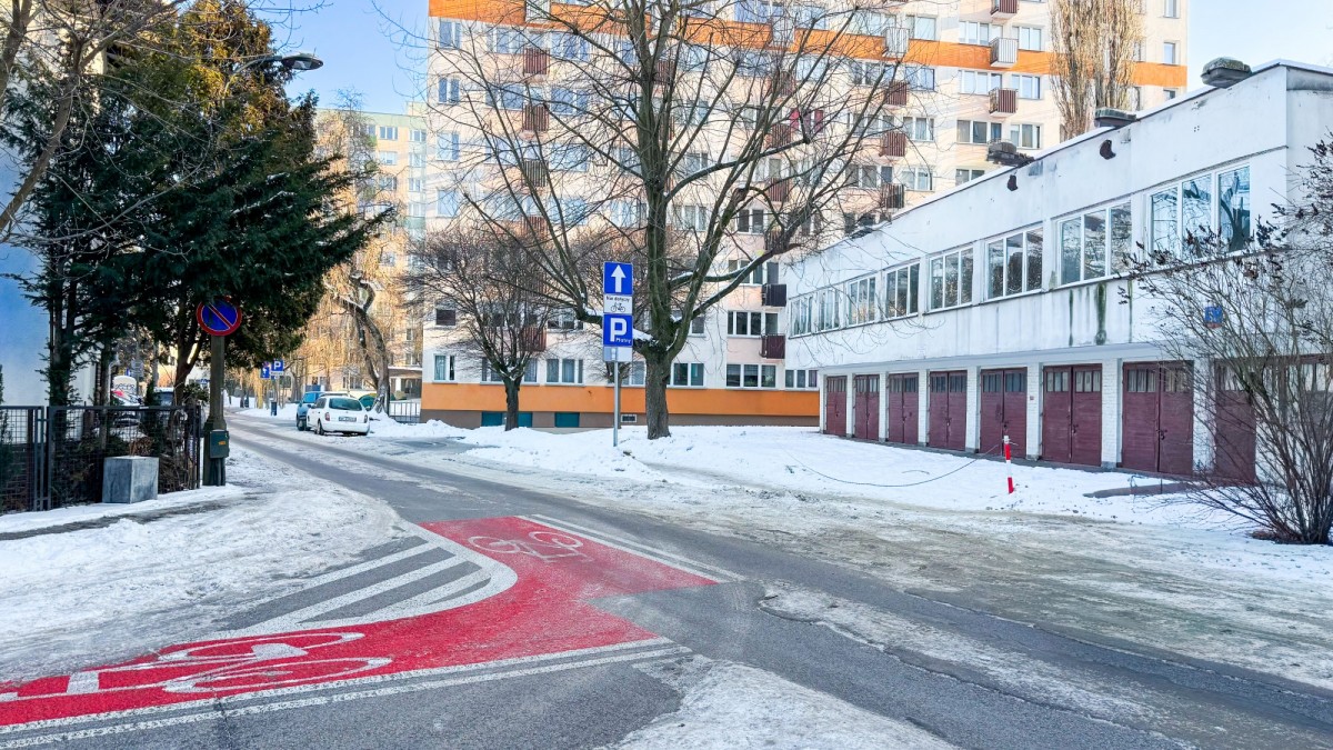 Warszawa · ul. Artura Malawskiego — 15