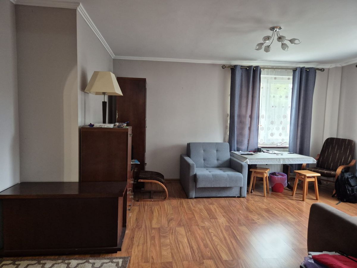Warszawa · ul. Kuźnicy Kołłątajowskiej — 5