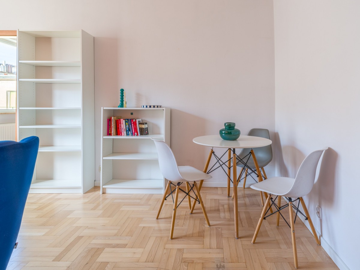 Warszawa · ul. Natolińska — 4