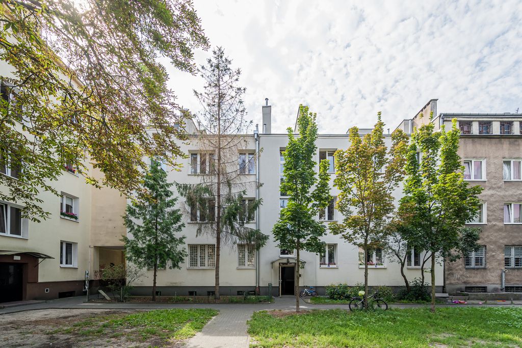 Warszawa · ul. Kaleńska — 18