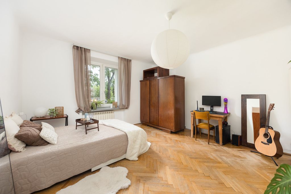 Warszawa · ul. Rozłucka — 2