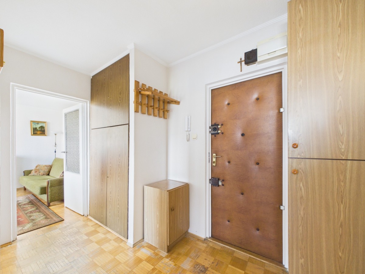 Warszawa · ul. Oskara Langego — 14