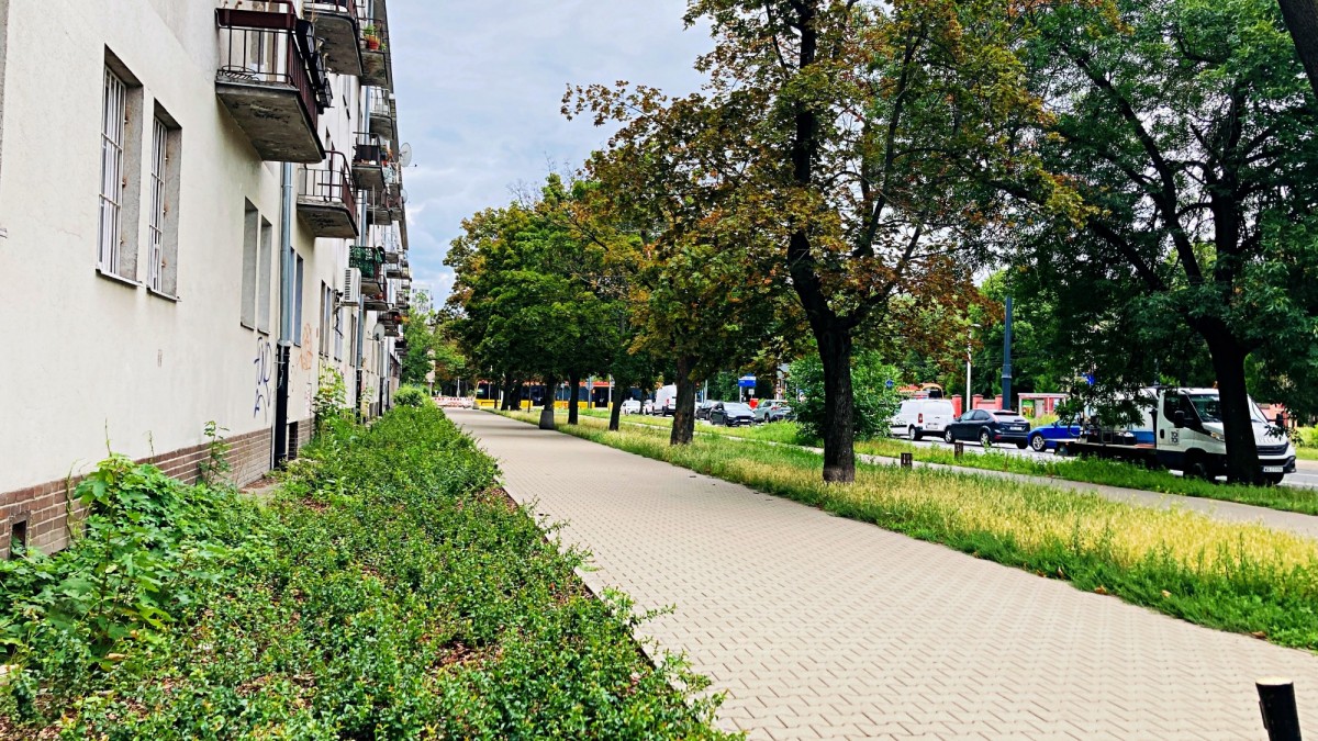 Warszawa · ul. Ratuszowa — 19
