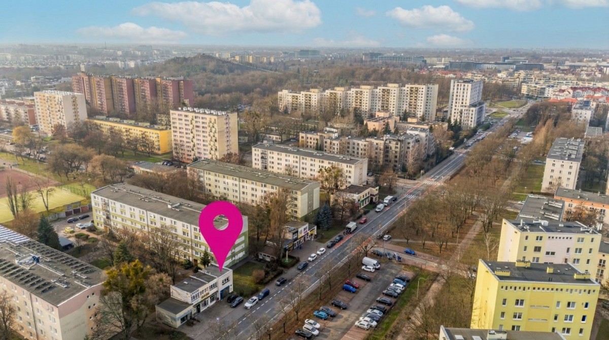 Warszawa · ul. Karola Dickensa — 32