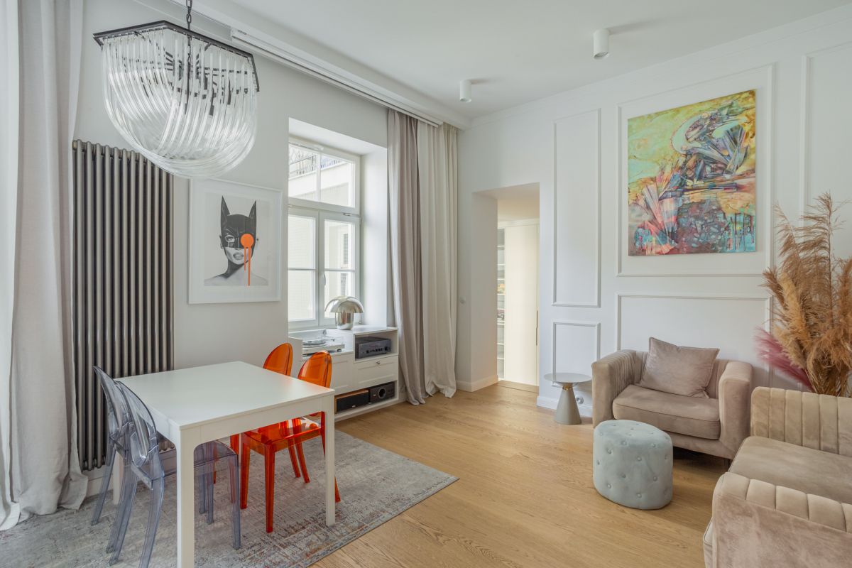 Warszawa · ul. Stefana Okrzei — 8