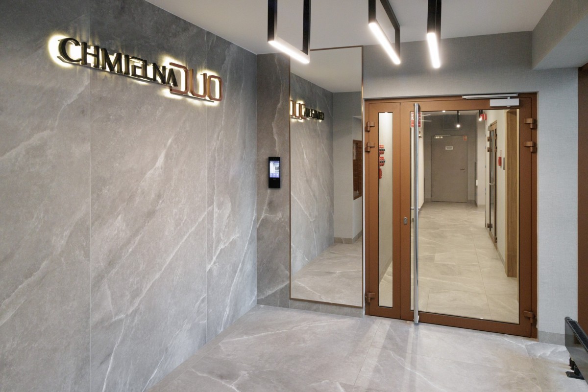 Warszawa · ul. Chmielna — 23
