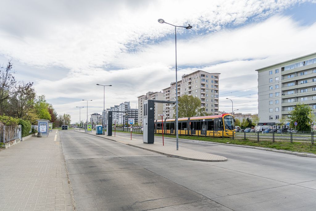 Warszawa · ul. Światowida — 12