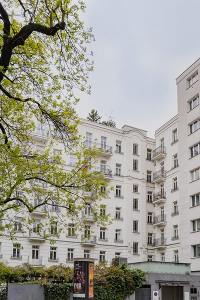 Warszawa · ul. Hoża