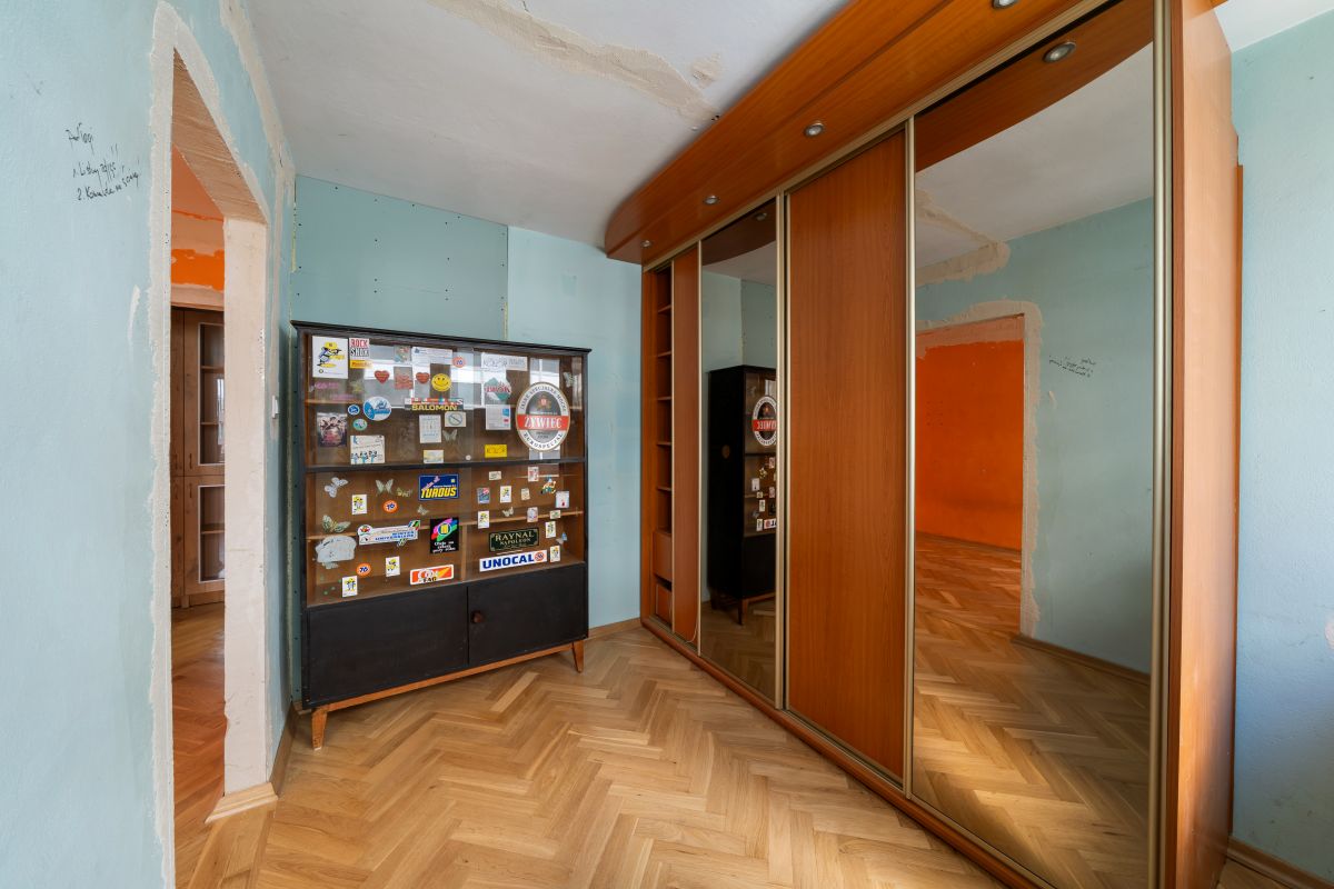 Warszawa · ul. Emilii Plater — 7