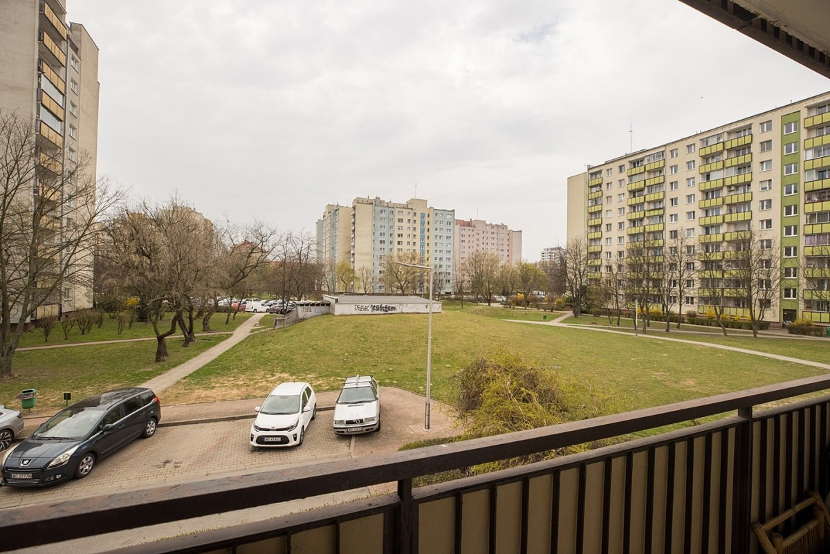 Warszawa · ul. Arki Bożka — 3