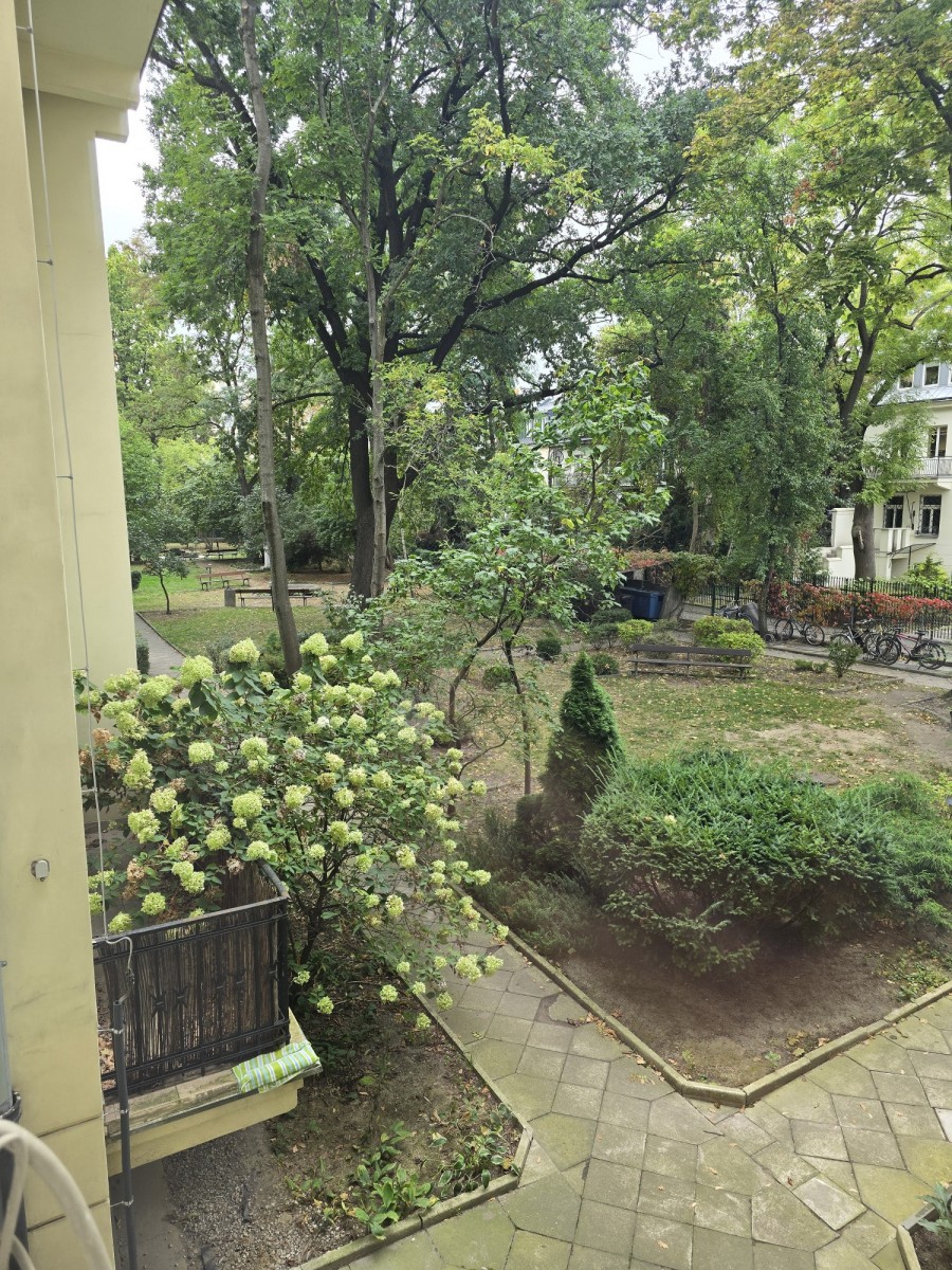 Warszawa · al. Aleja Niepodległości — 19