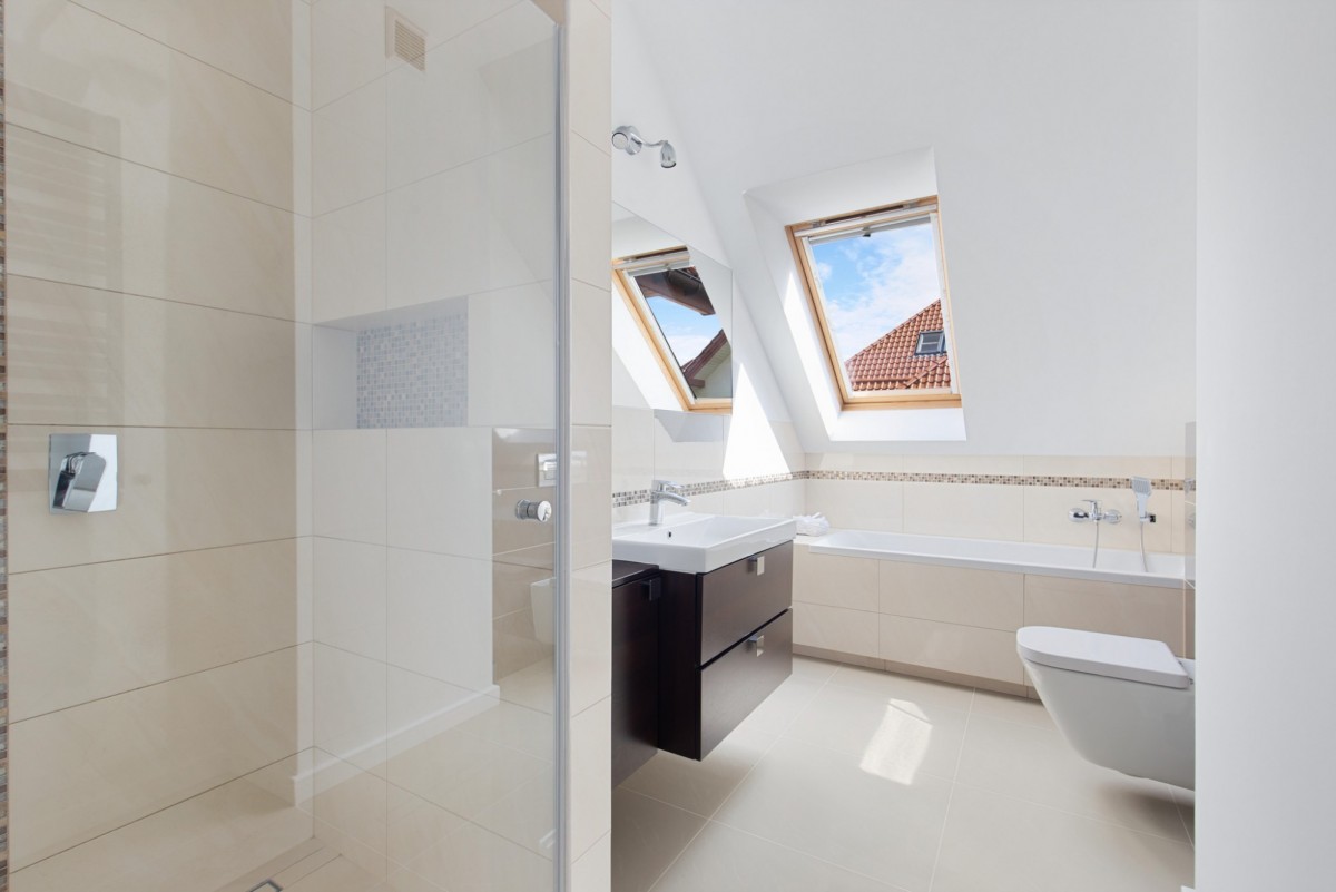 Warszawa · ul. Sążnista — 26