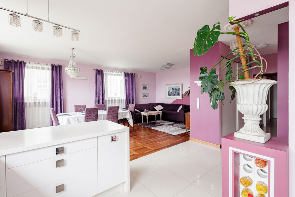 Warszawa · ul. Bagno — 6