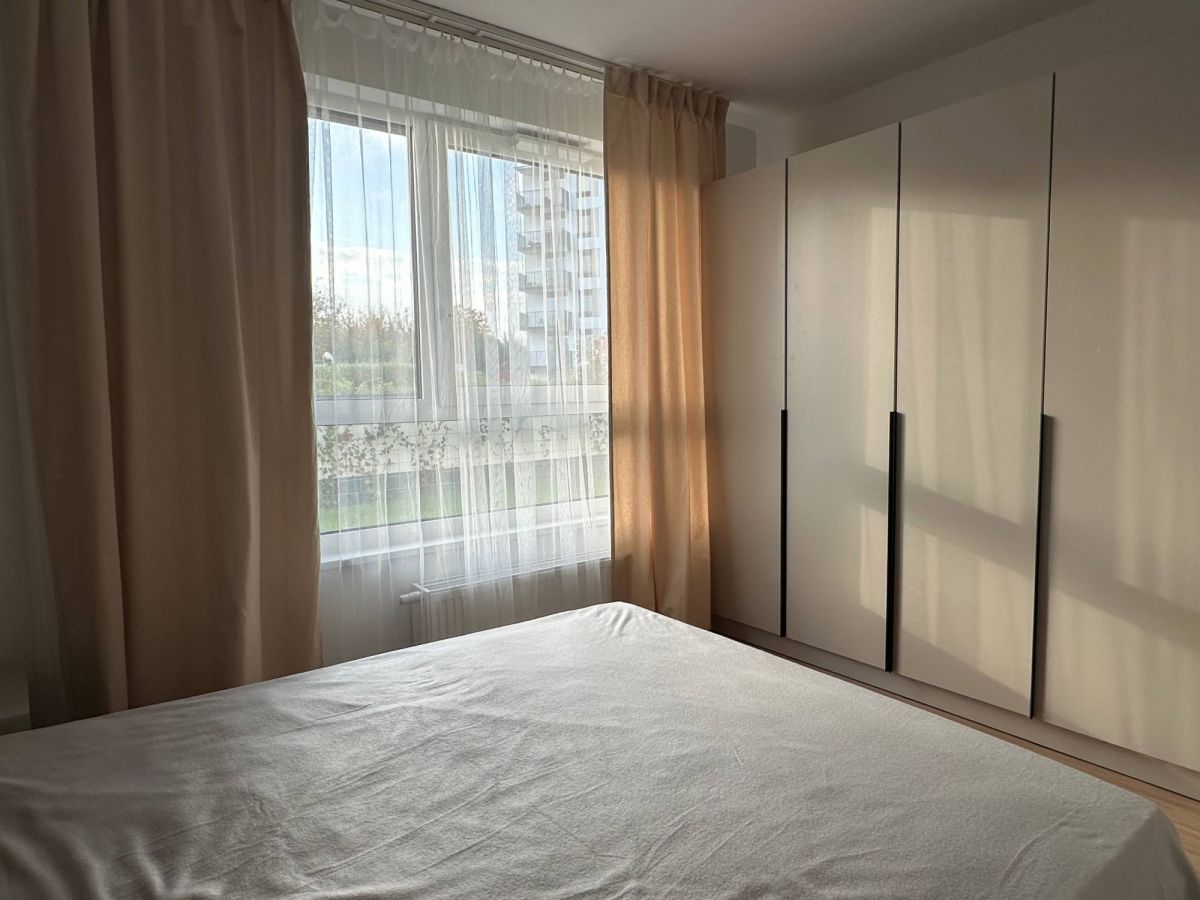 Warszawa · al. Aleja Polski Walczącej — 10