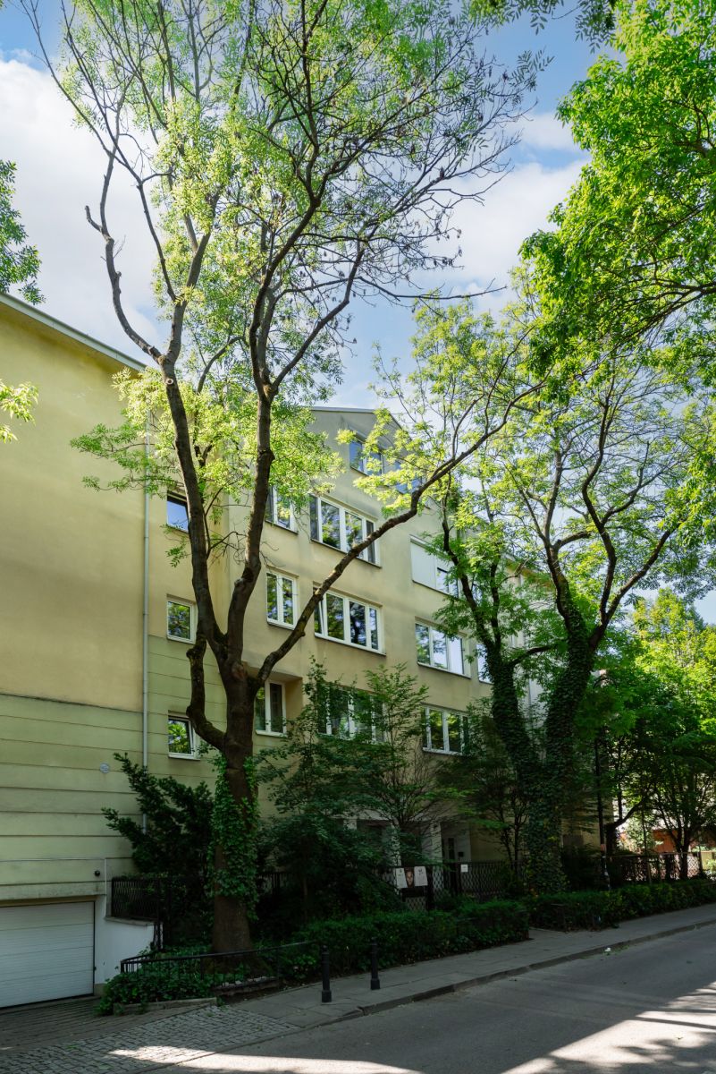 Warszawa · ul. Jakubowska — 16