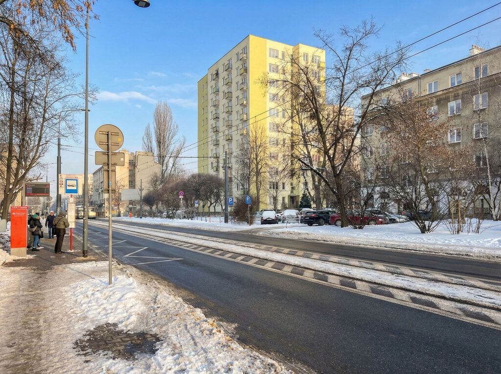 Warszawa · ul. Młynarska — 18