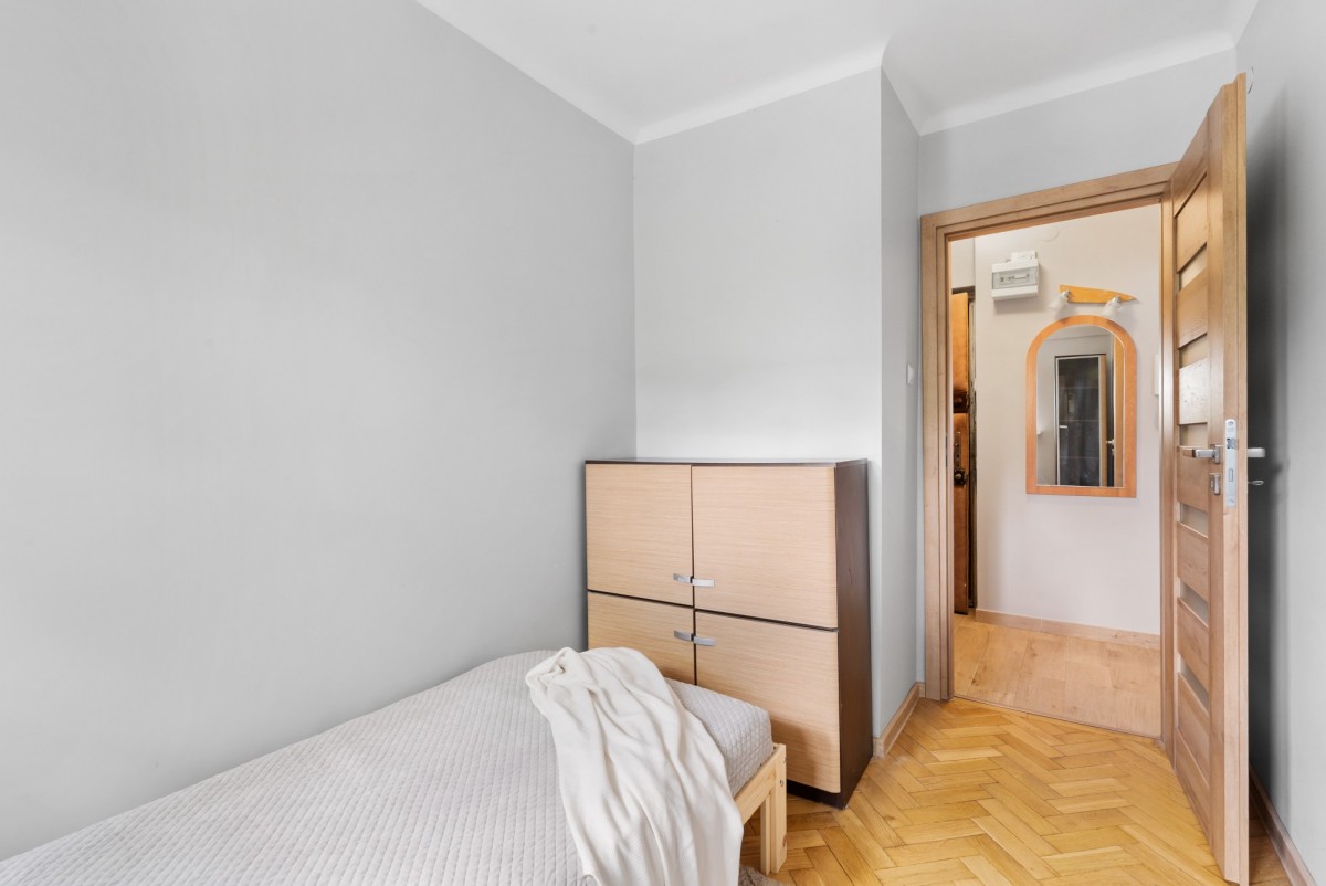 Warszawa · ul. Rakietników — 5