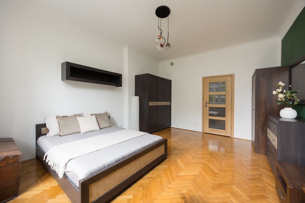 Warszawa · ul. Tadeusza Rejtana — 7