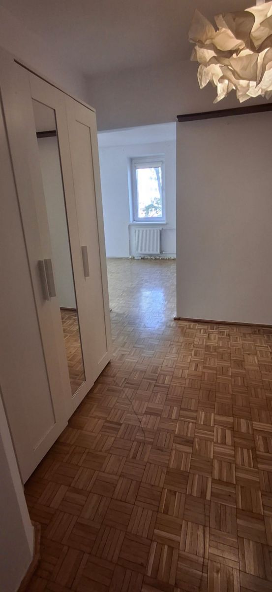Warszawa · ul. Międzynarodowa — 13