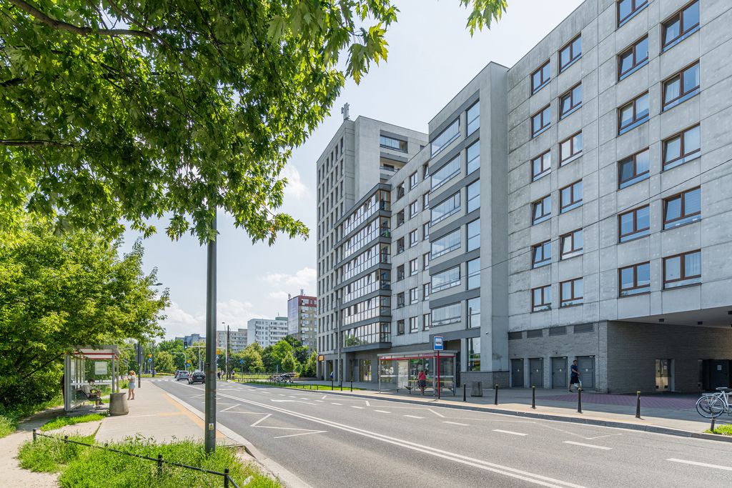 Warszawa · al. Aleja Krakowska — 6