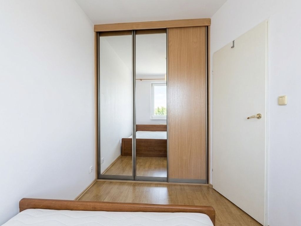 Warszawa · ul. Książkowa — 5
