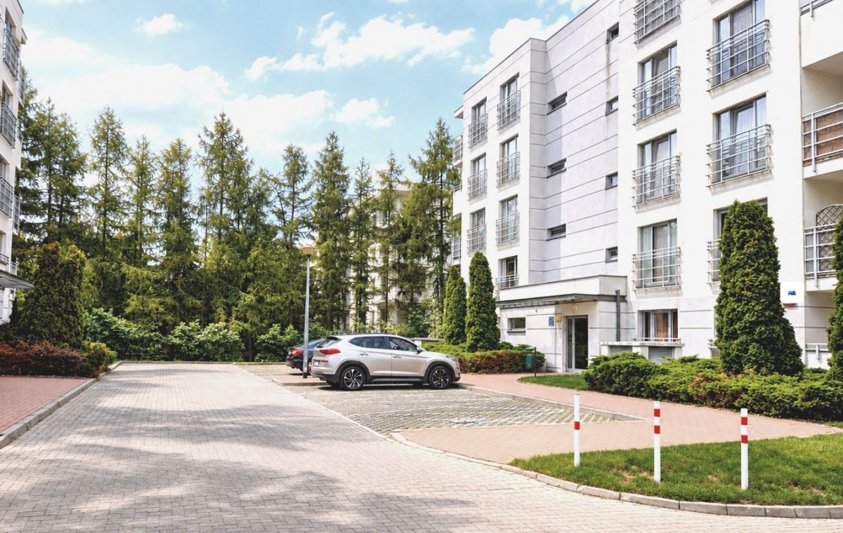 Warszawa · ul. Odkryta — 14