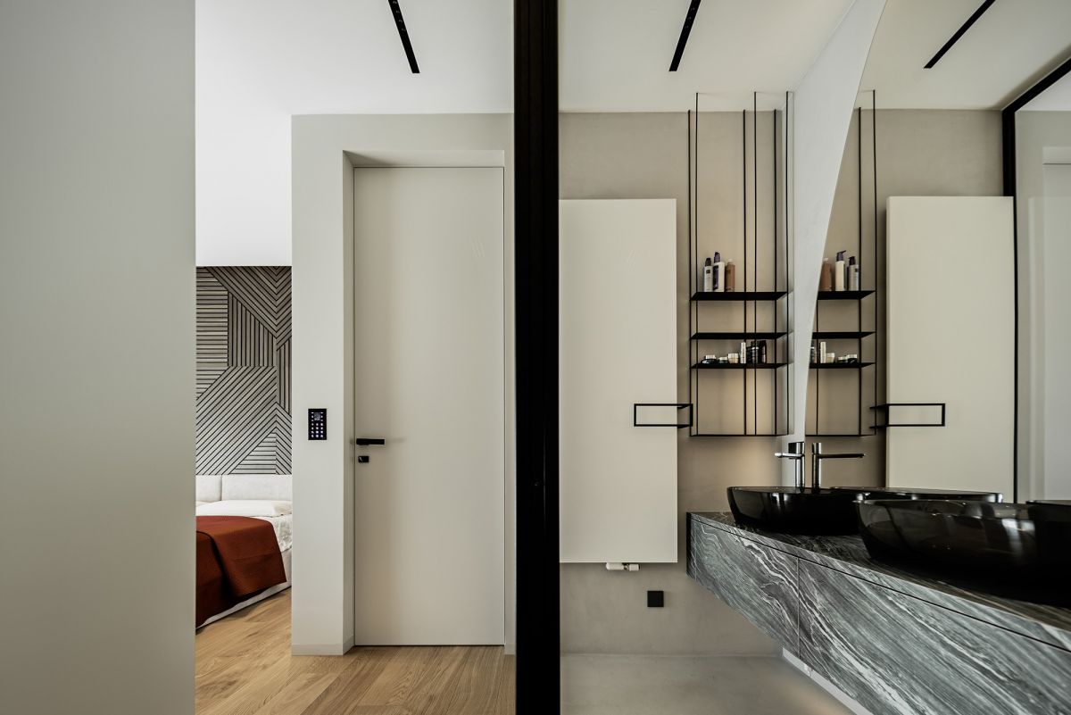 Warszawa · ul. Ostra — 10