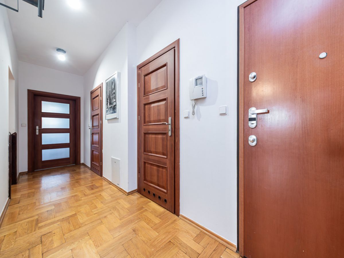 Warszawa · ul. Rejsu — 6