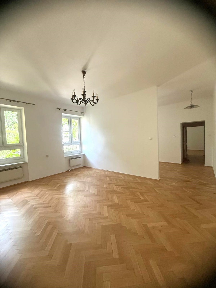 Warszawa · ul. Emilii Plater — 2
