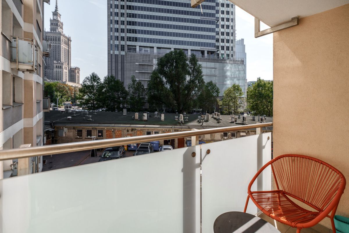 Warszawa · ul. Emilii Plater — 8