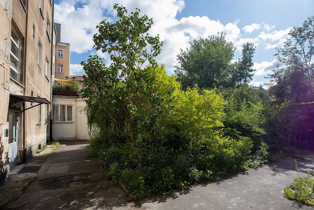 Warszawa · ul. 11 Listopada — 21