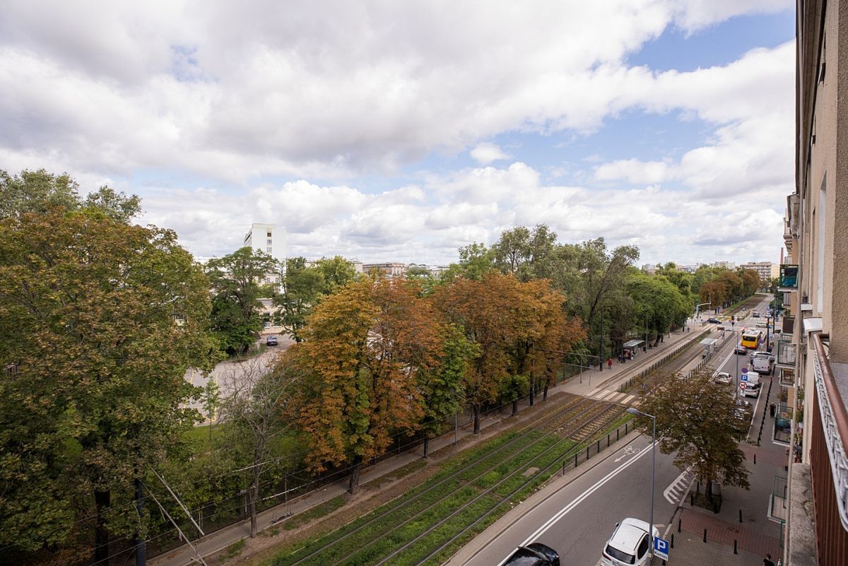 Warszawa · ul. 11 Listopada — 39