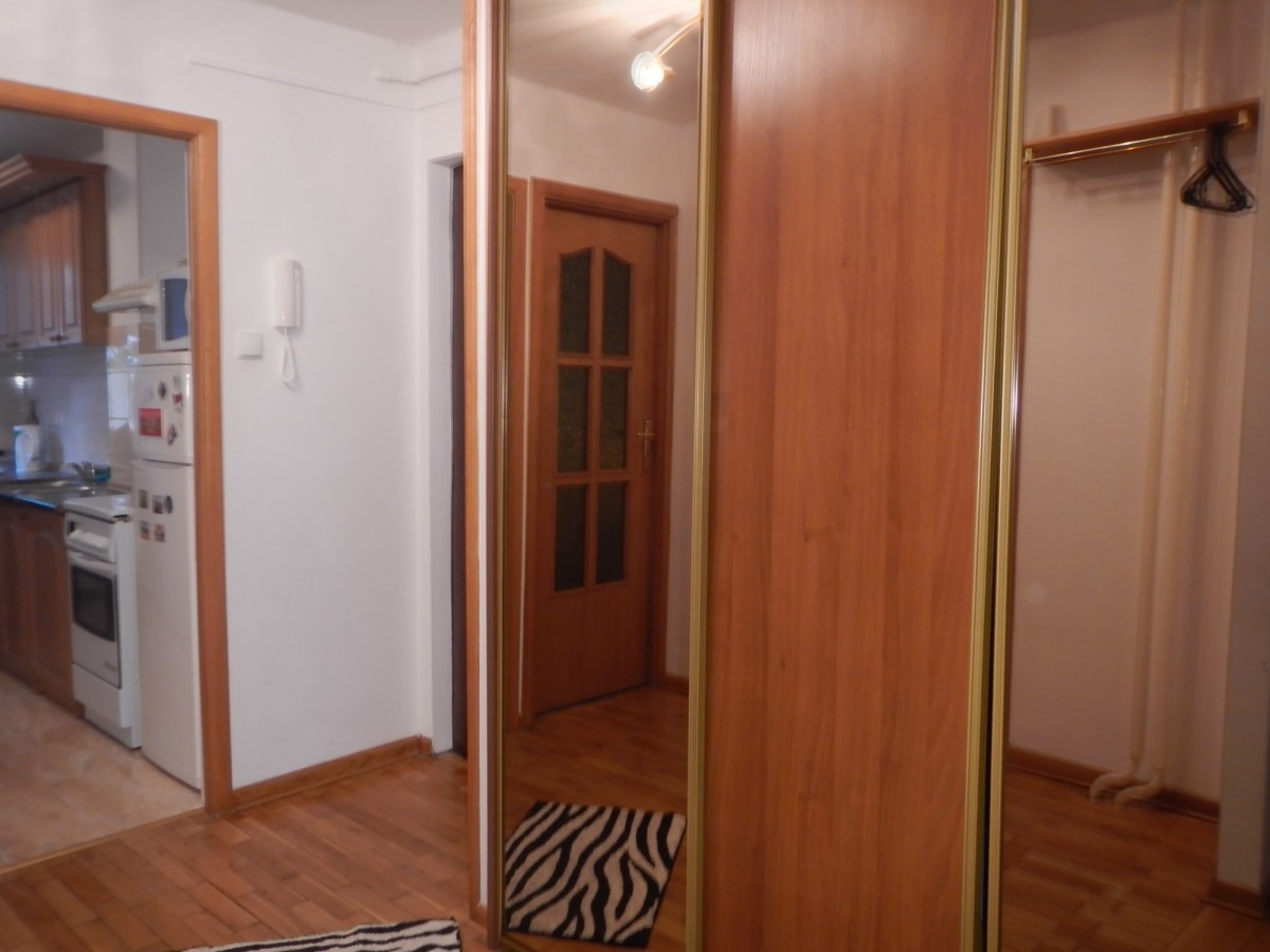 Warszawa · ul. Świętojerska — 14