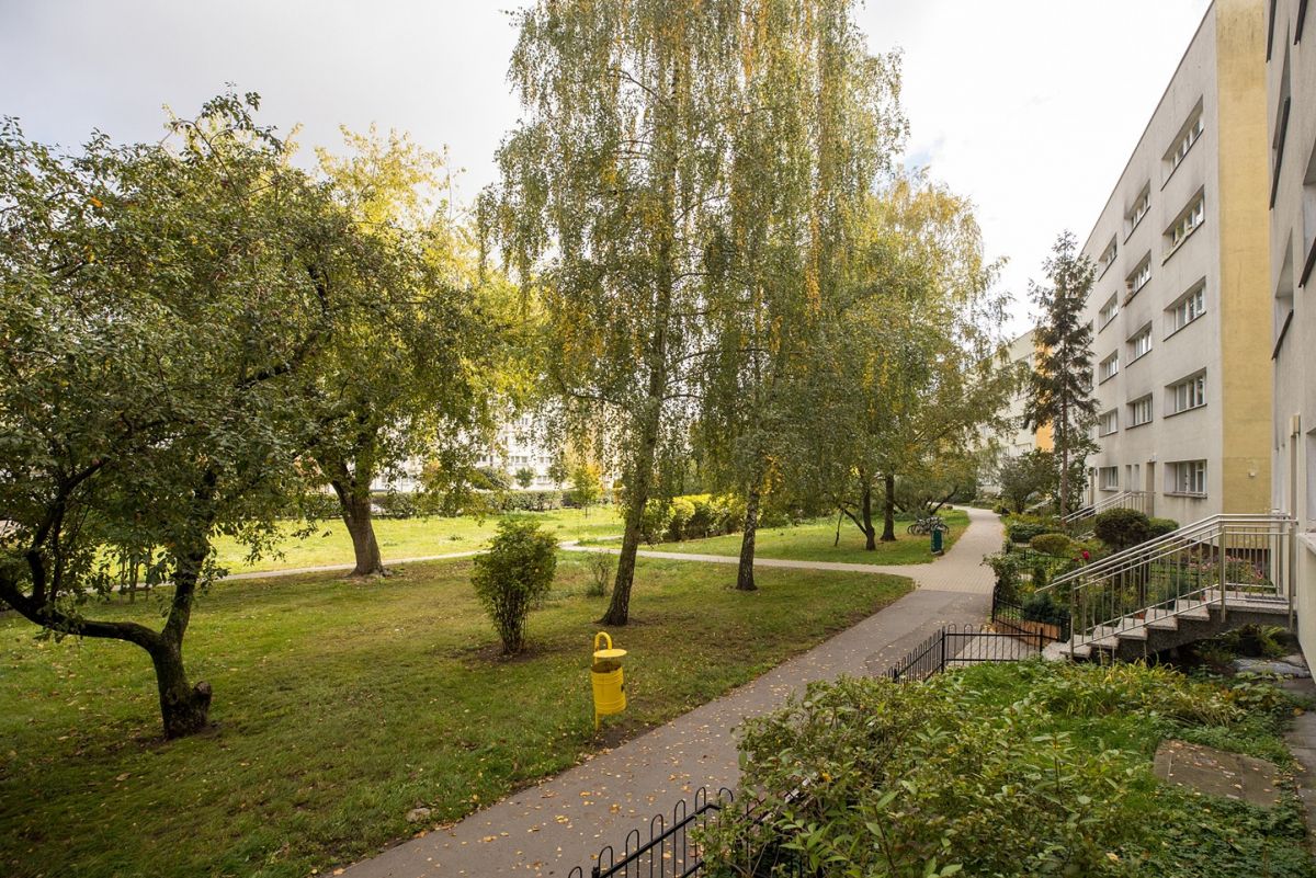 Warszawa · ul. Jasnodworska — 11