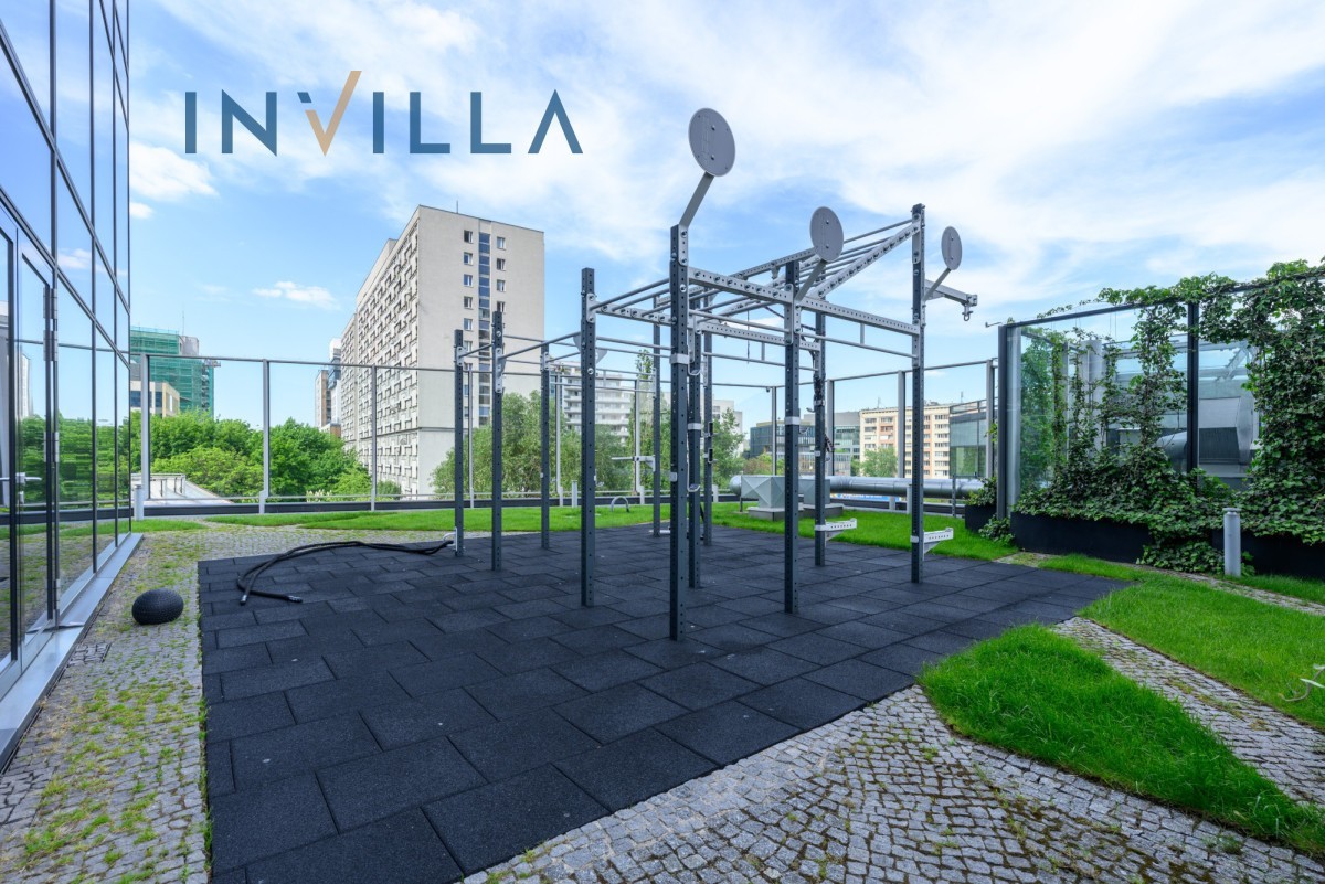 Warszawa · ul. Twarda — 19