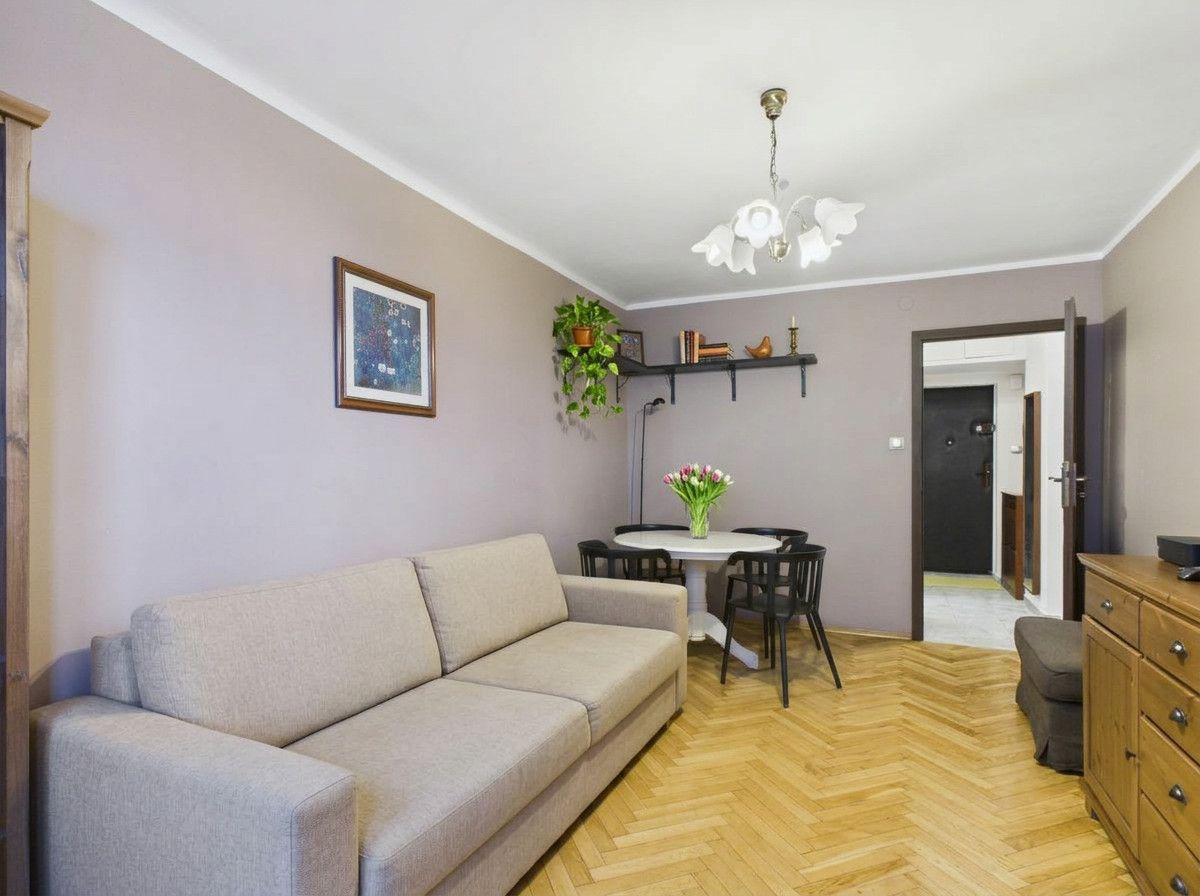 Warszawa · ul. Grzybowska — 2