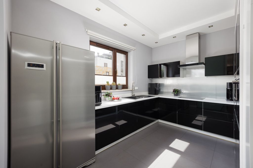 Warszawa · ul. Prymasa Augusta Hlonda — 6