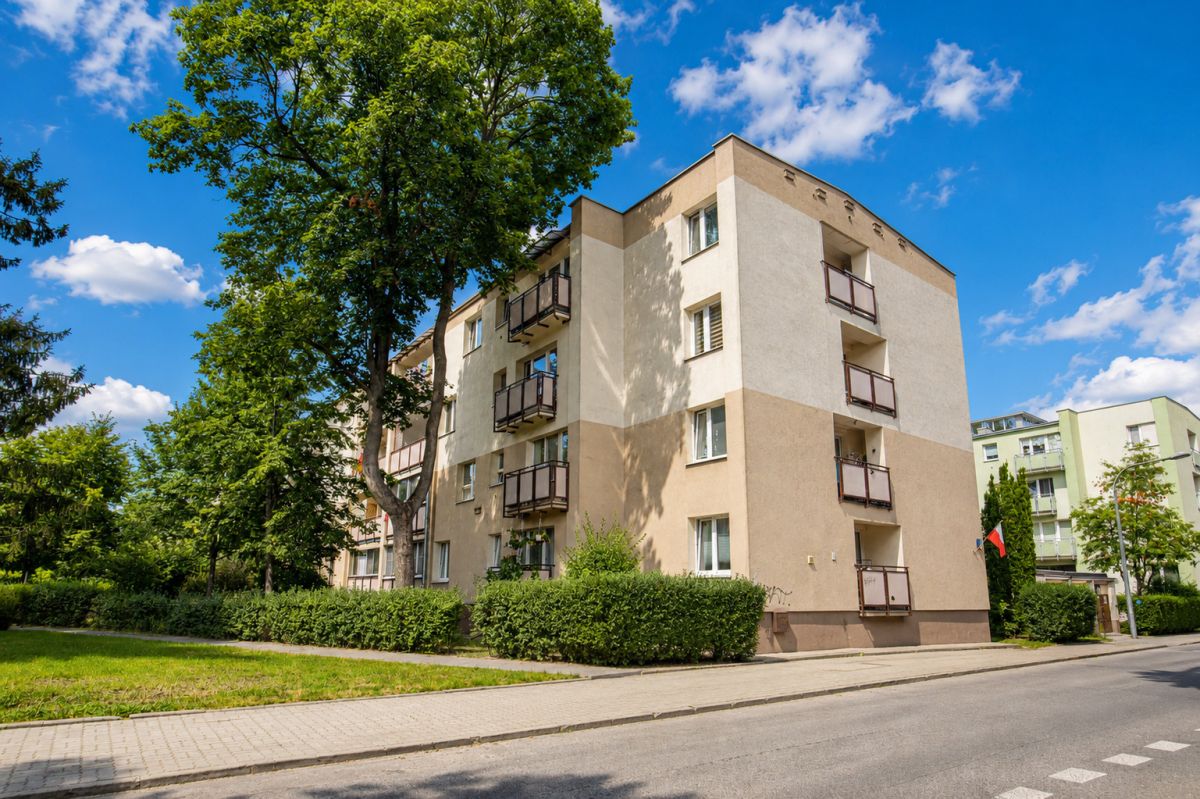 Warszawa · ul. Agawy — 15