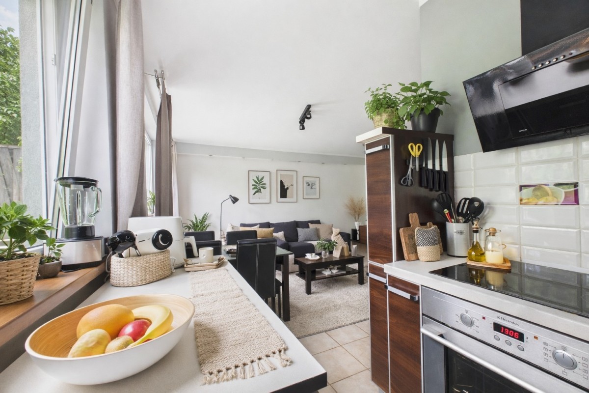 Warszawa · ul. Pasłęcka — 19