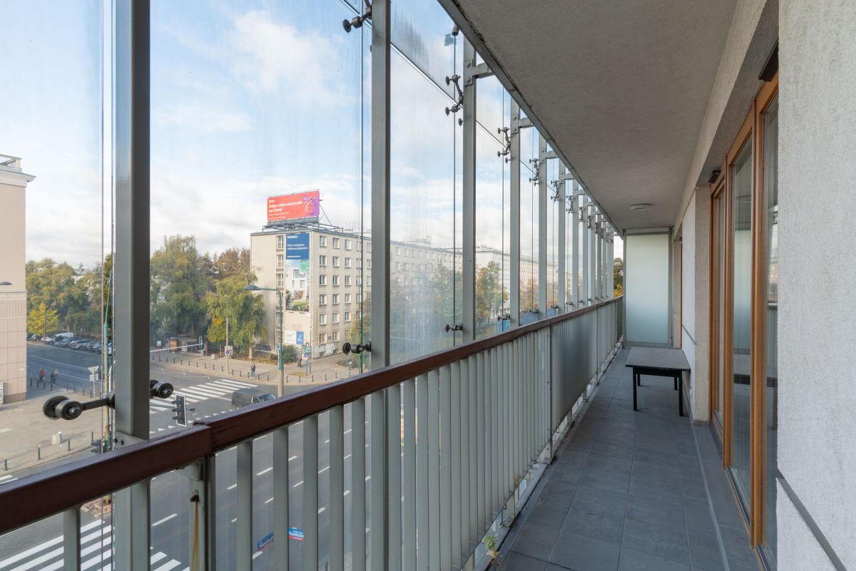 Warszawa · al. Aleja Niepodległości — 7