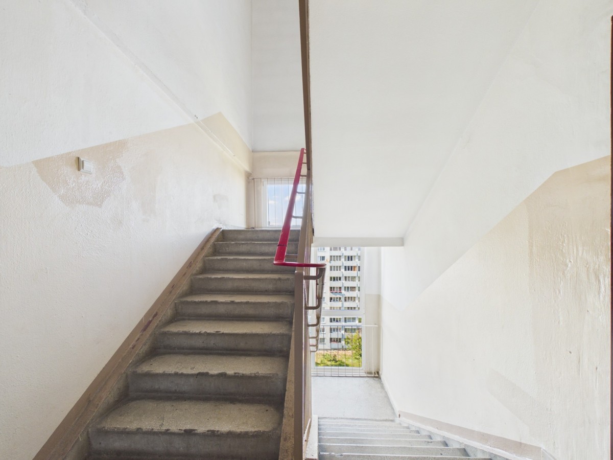 Warszawa · ul. Oskara Langego — 20
