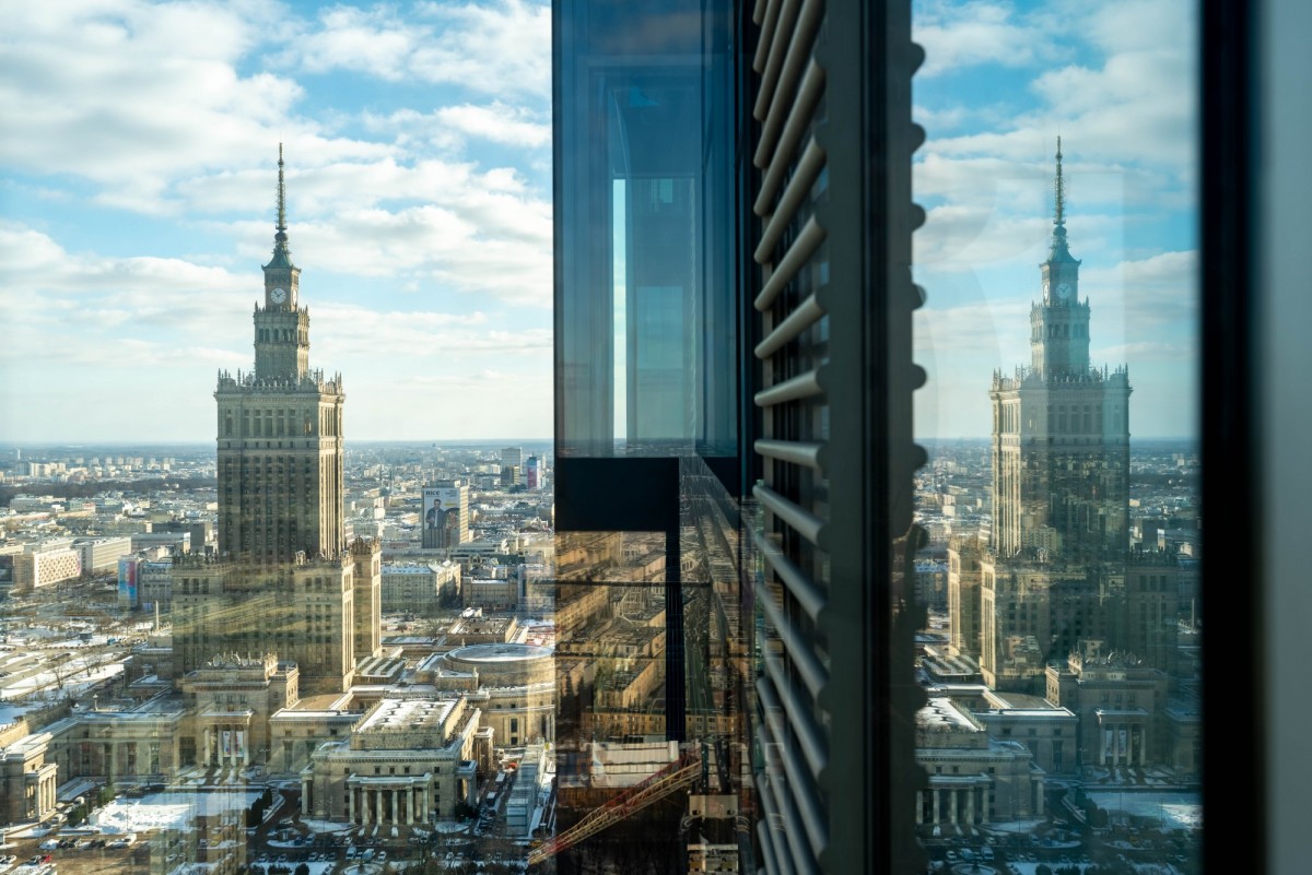 Warszawa · ul. Twarda — 12