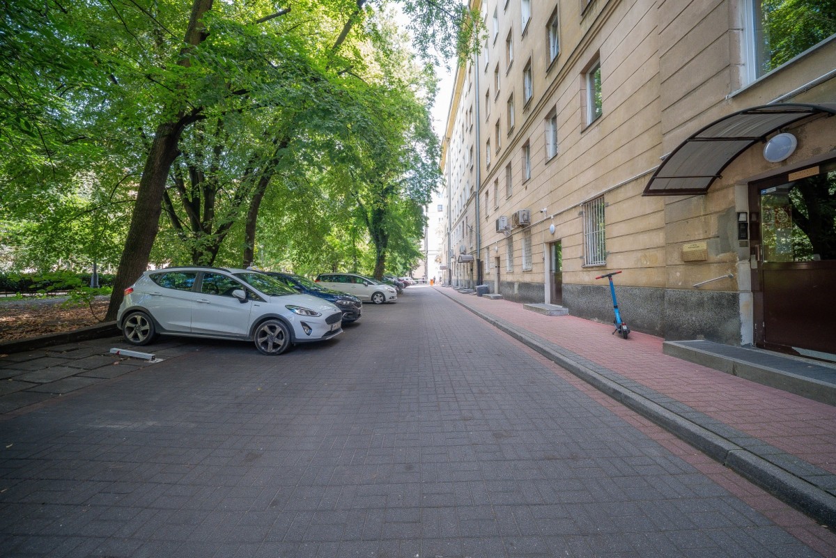Warszawa · ul. Polna — 29