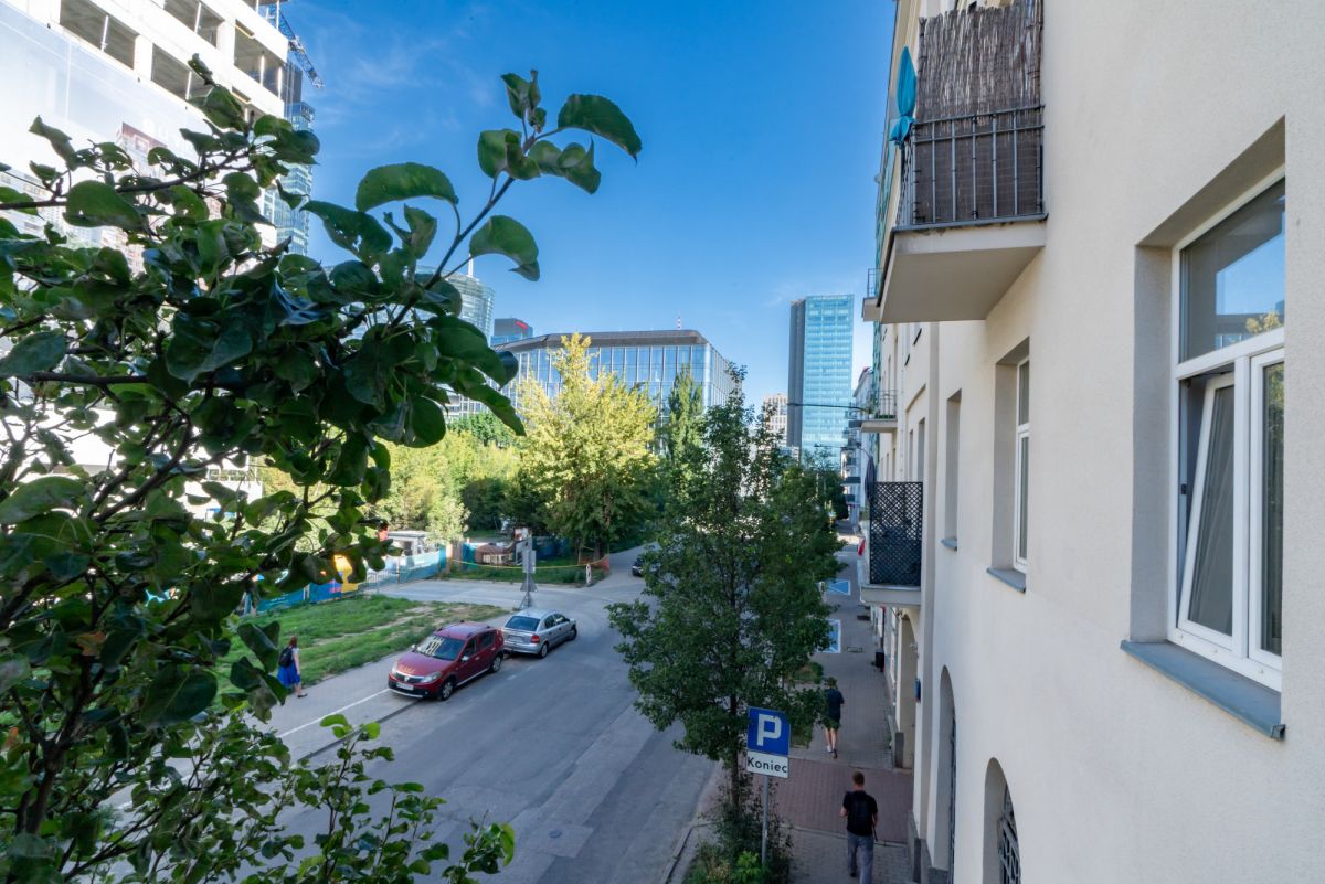 Warszawa · ul. Miedziana — 18