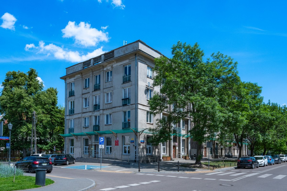 Warszawa · al. Aleja Zjednoczenia — 2