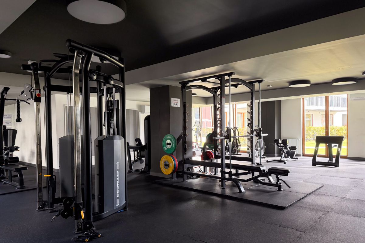 Warszawa · ul. Jerzego Holzera — 20